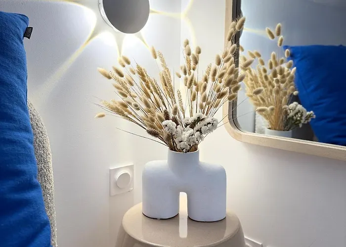 La Maison De A Port Villa *